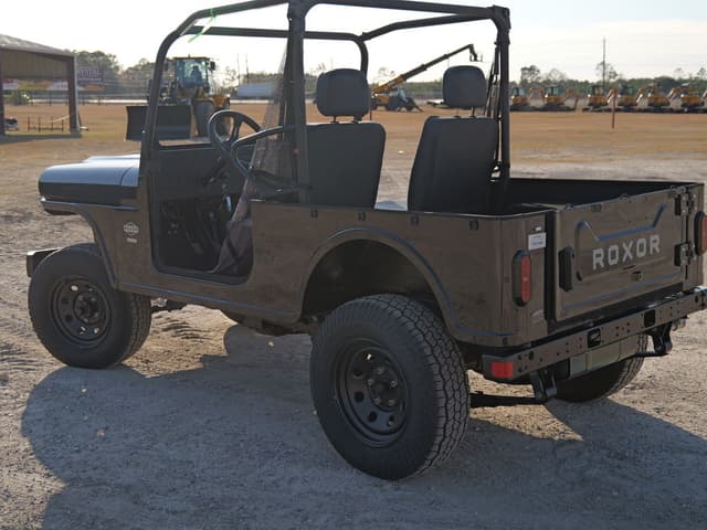 Image of Mahindra Roxor HD equipment image 2