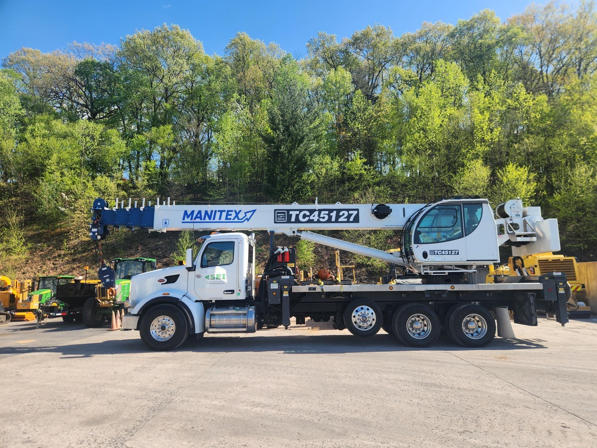 2024 Manitex TC45127 Equipment Image0