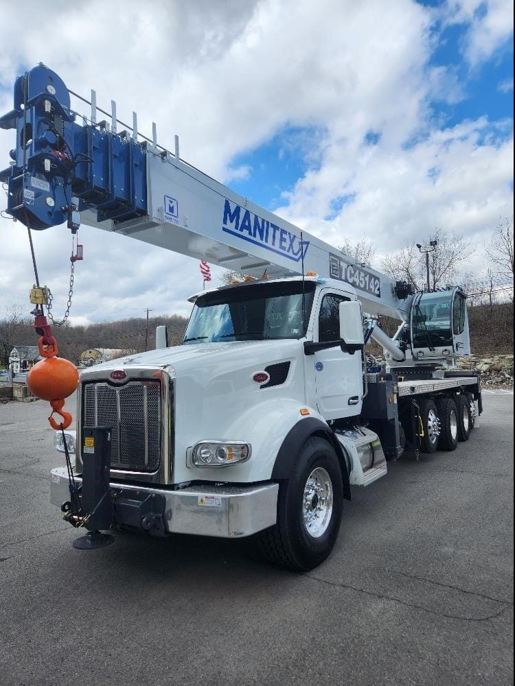 2024 Manitex TC45142 Equipment Image0