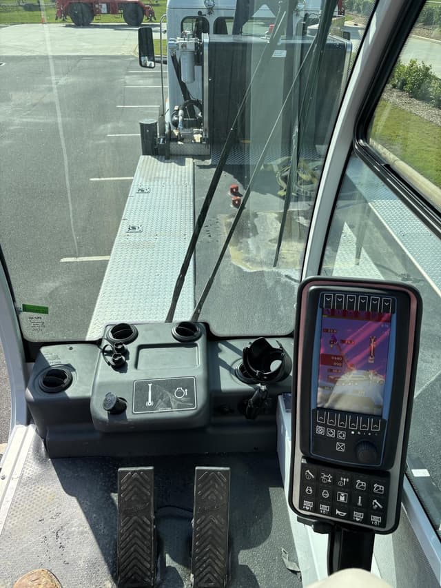 Image of Manitex TC65131 equipment image 2