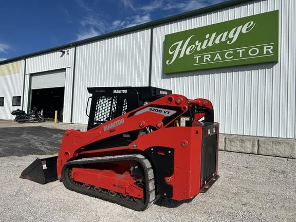 Image of Manitou 3200VT equipment image 2