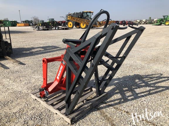 Image of Manitou P2BG2x4 equipment image 4