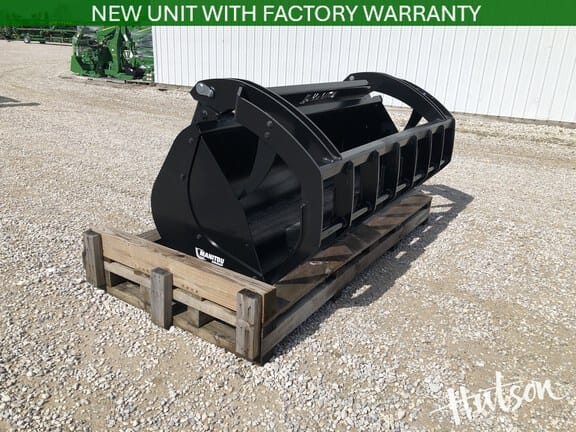 2024 Manitou Grapple Bucket Equipment Image0