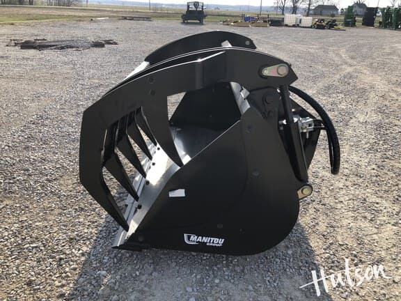 Image of Manitou Grapple Bucket equipment image 2