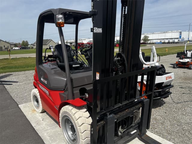 Image of Manitou MI30G equipment image 1