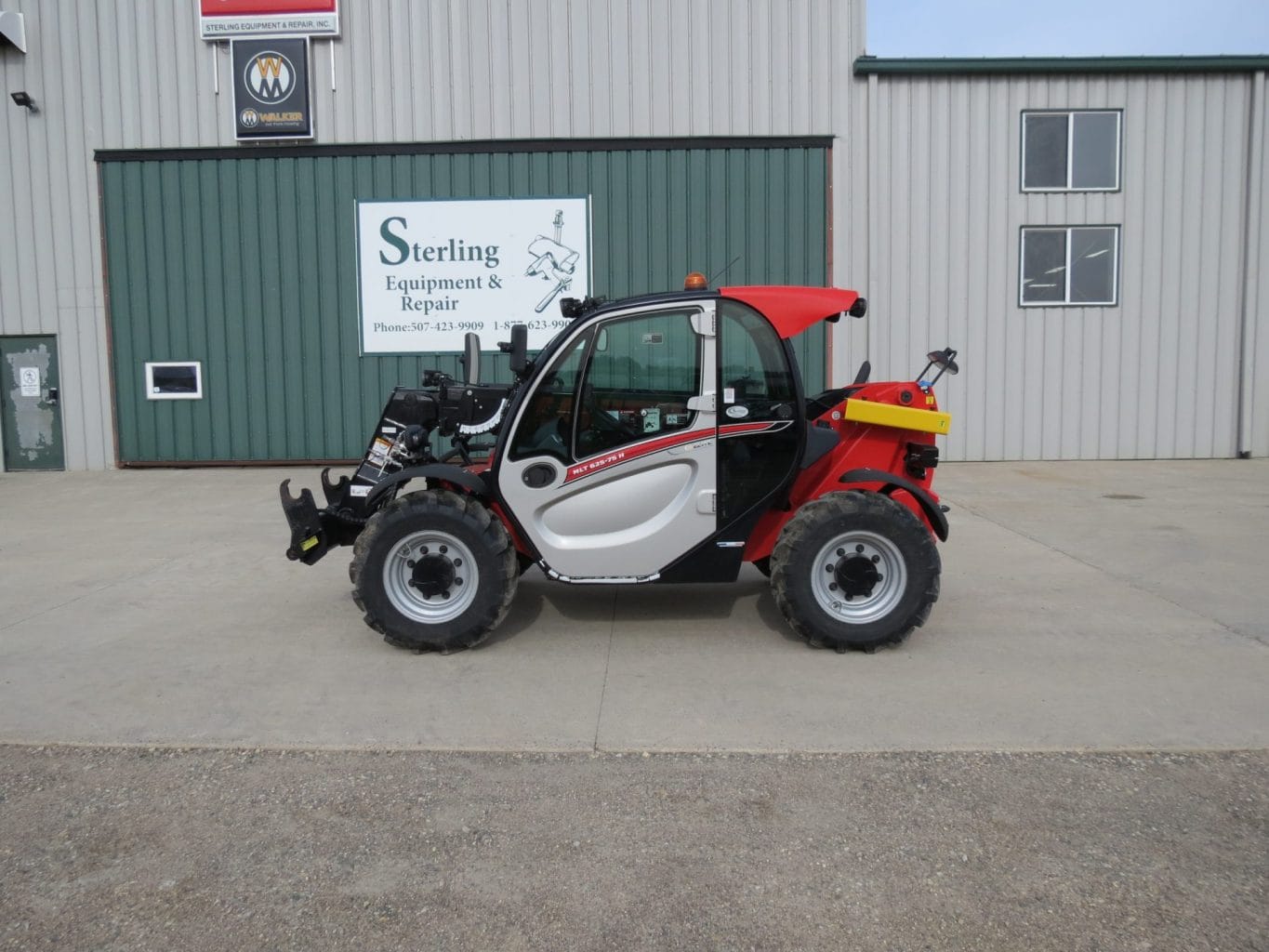 Manitou MLT625 Equipment Image0