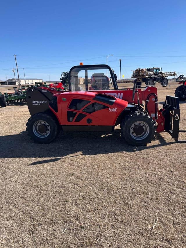 Image of Manitou MTA5519 equipment image 1