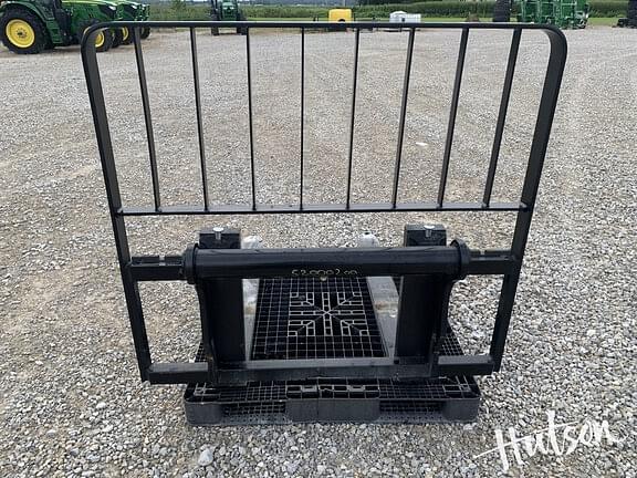 Image of Manitou Pallet Forks equipment image 1