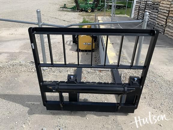 Image of Manitou Pallet Forks equipment image 1