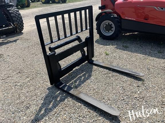 Image of Manitou Pallet Forks Primary image
