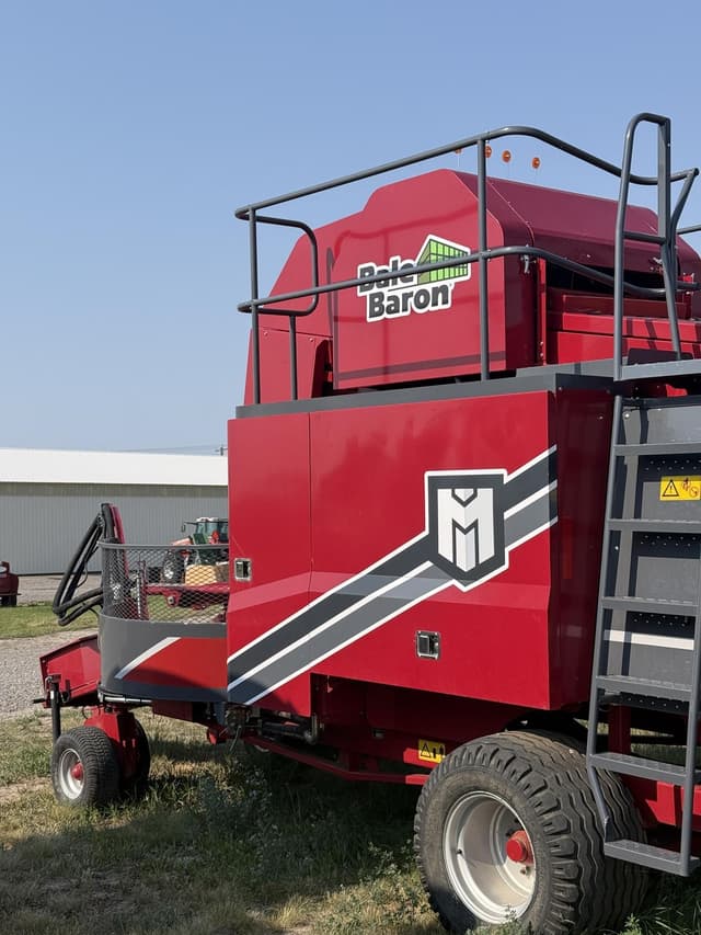 Image of Marcrest Bale Baron 5250T equipment image 3
