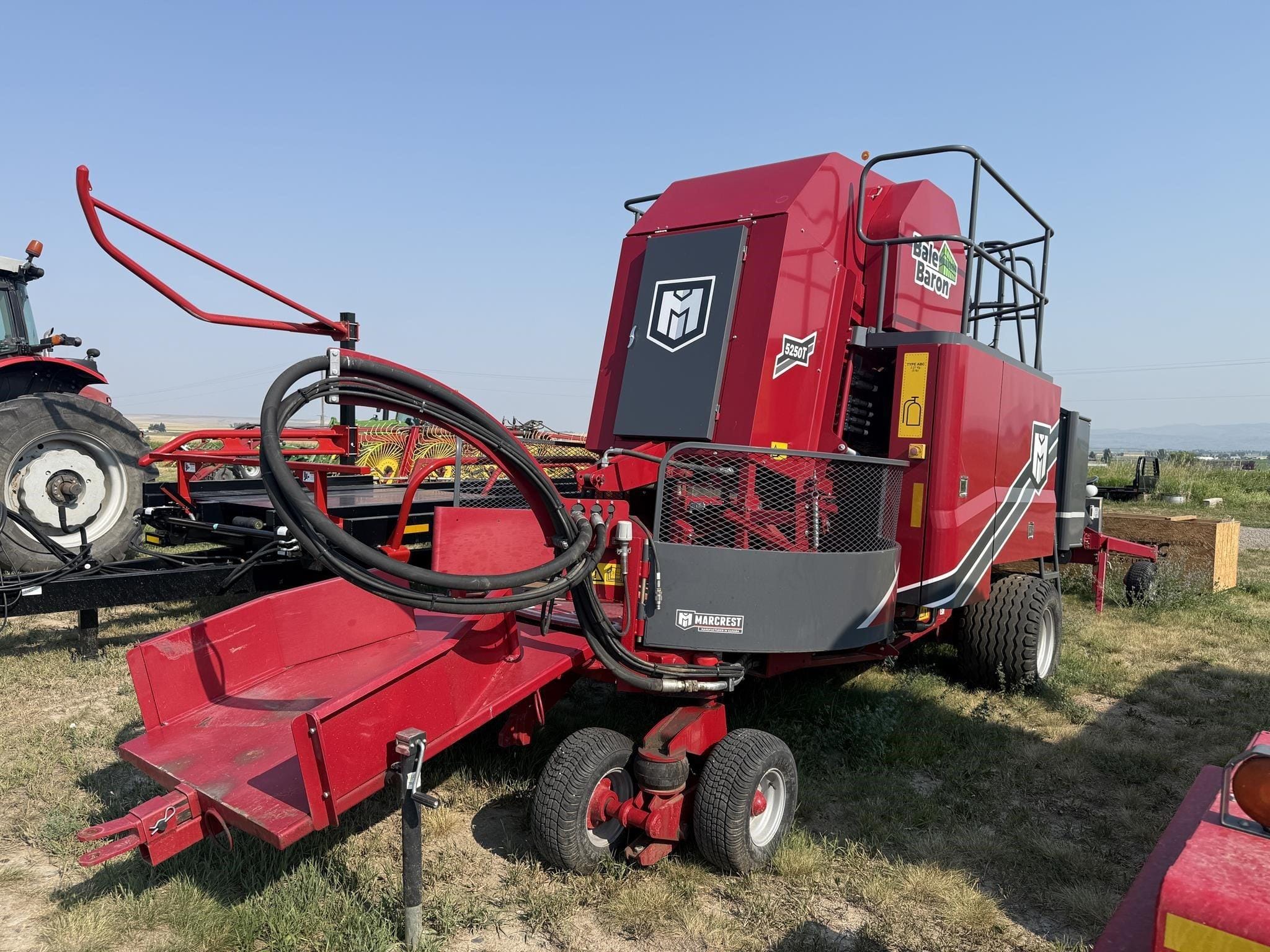 2024 Marcrest Bale Baron 5250T Equipment Image0