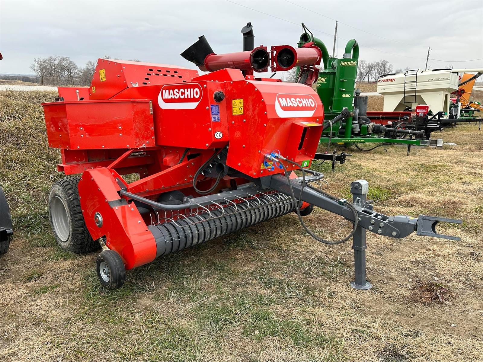 2024 Maschio Pitagora Equipment Image0