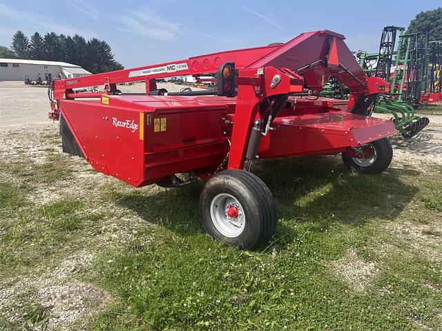 Image of Massey Ferguson 1316S equipment image 2