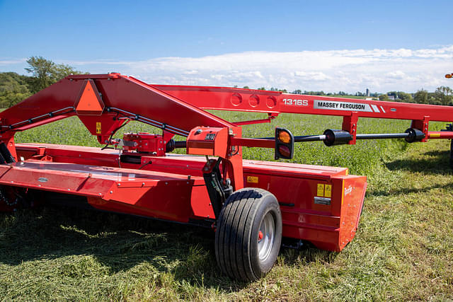 Image of Massey Ferguson 1316S equipment image 1