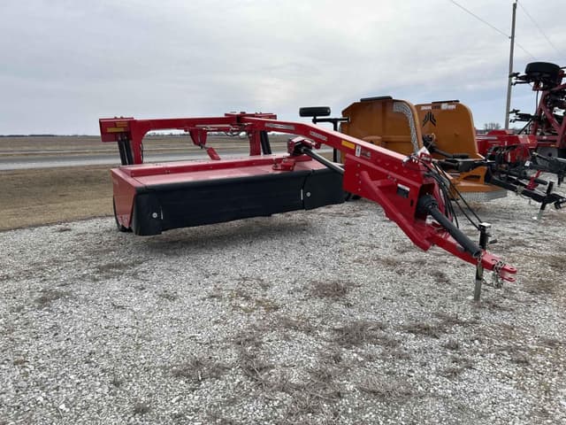 Image of Massey Ferguson 1373 equipment image 1