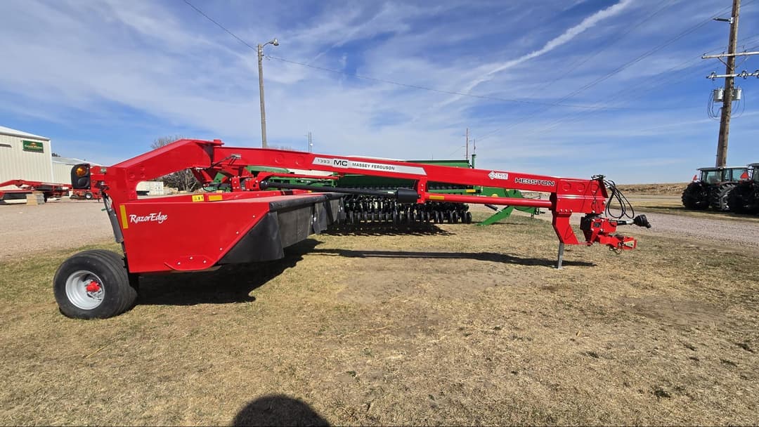Image of Massey Ferguson 1393 Primary image