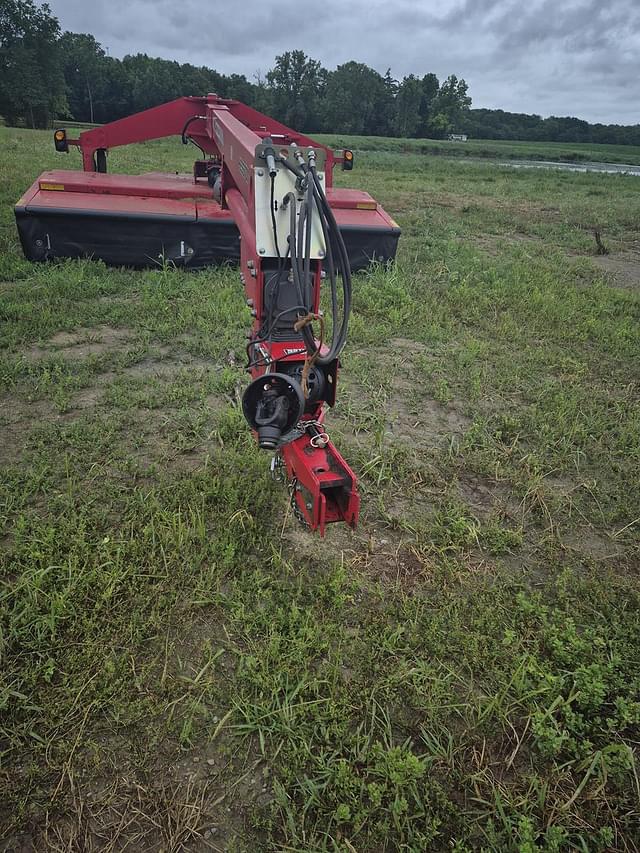 Image of Massey Ferguson 1393 equipment image 4