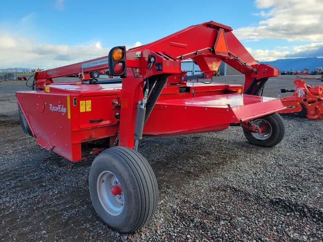 Image of Massey Ferguson 1393 equipment image 1