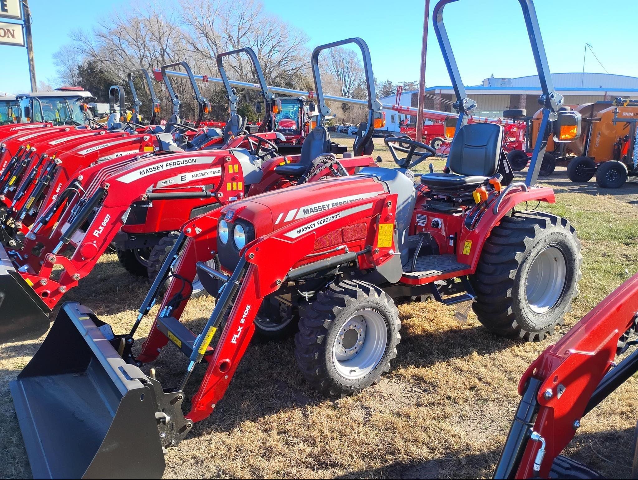 Main image Massey Ferguson 1526