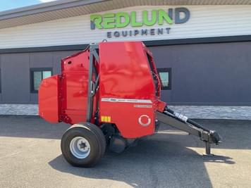 Main image Massey Ferguson Hesston 1745D