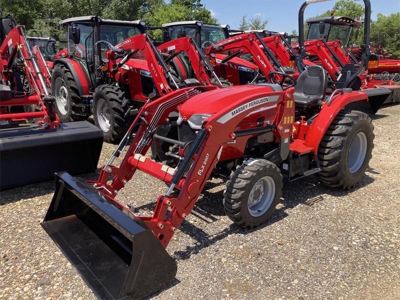 Image of Massey Ferguson 1835E Primary image