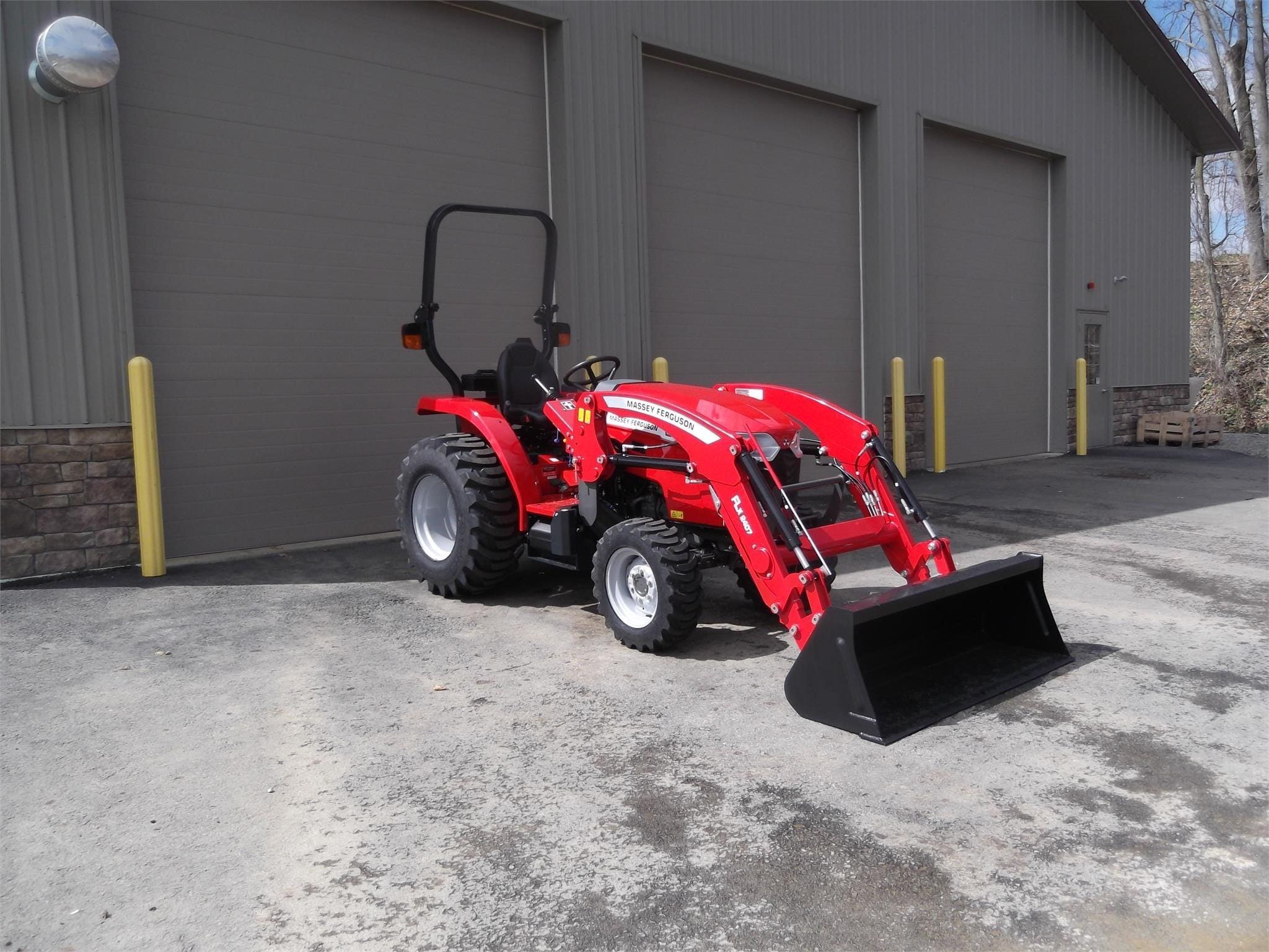 2024 Massey Ferguson 1835E Equipment Image0