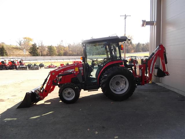 Image of Massey Ferguson 1835M equipment image 1