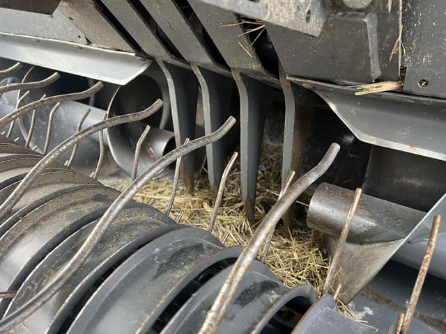 Image of Massey Ferguson 1840 equipment image 3