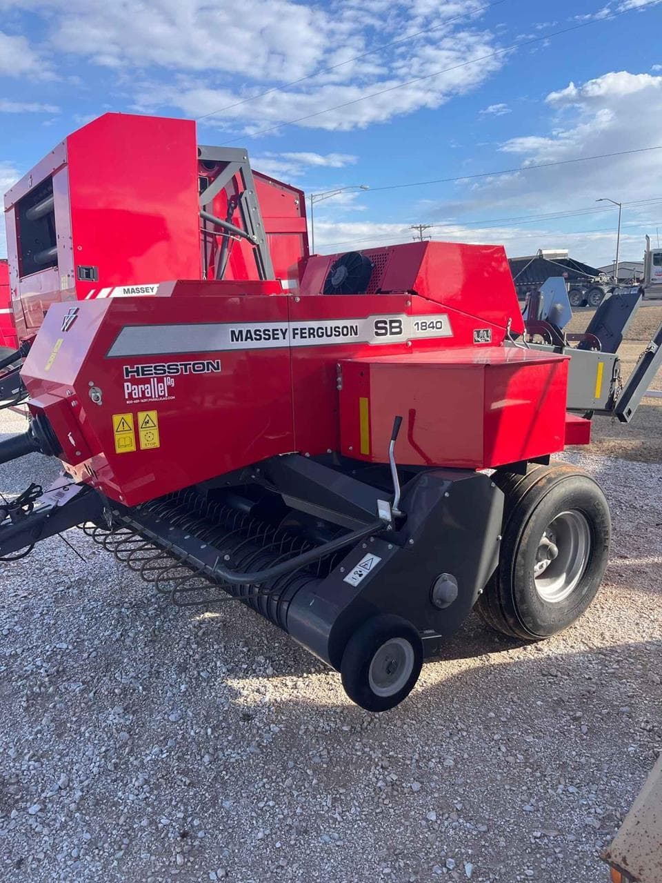 Image of Massey Ferguson 1840 Primary image