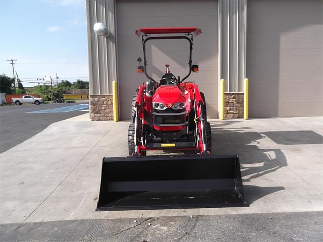 Image of Massey Ferguson 1840M equipment image 3