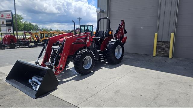 Image of Massey Ferguson 2606H equipment image 2