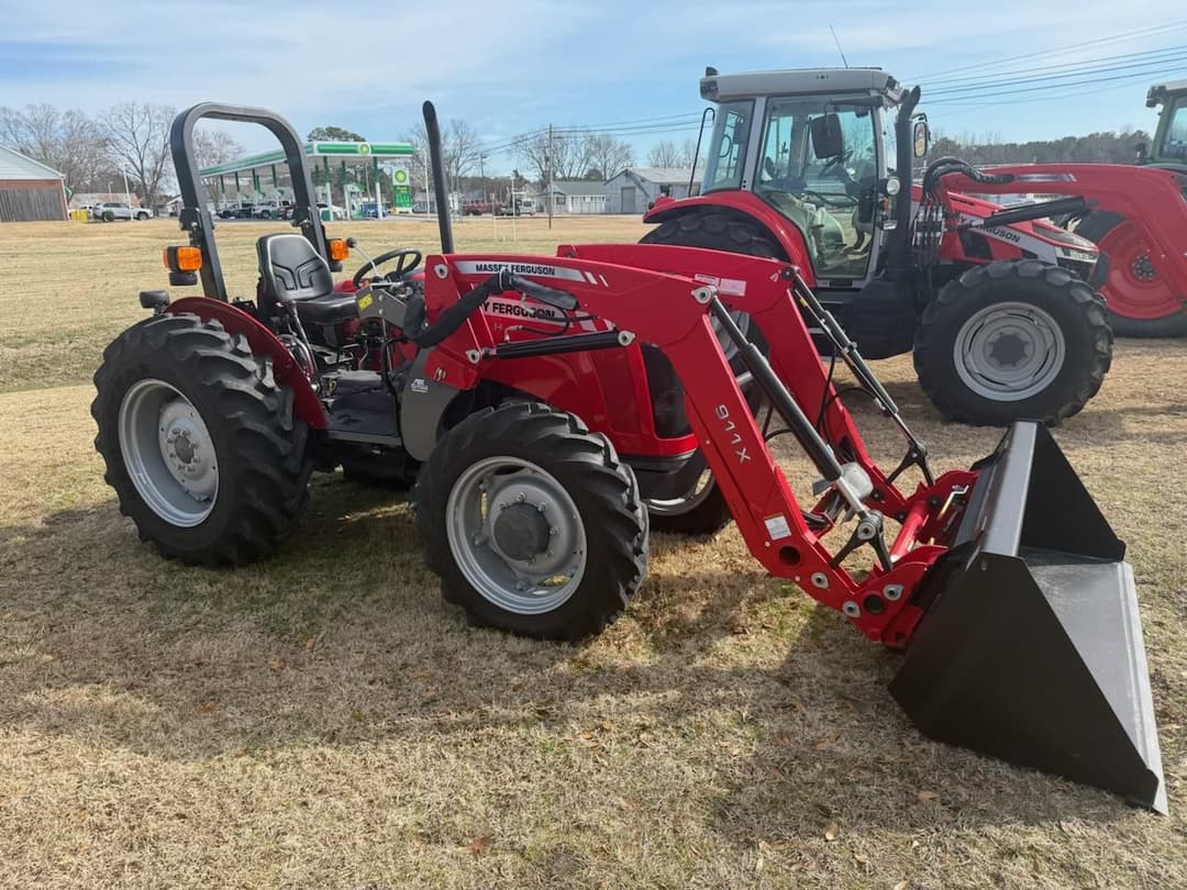 Image of Massey Ferguson 2606H Image 1