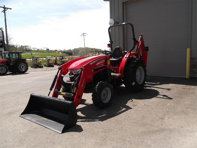 Image of Massey Ferguson 2850E equipment image 2