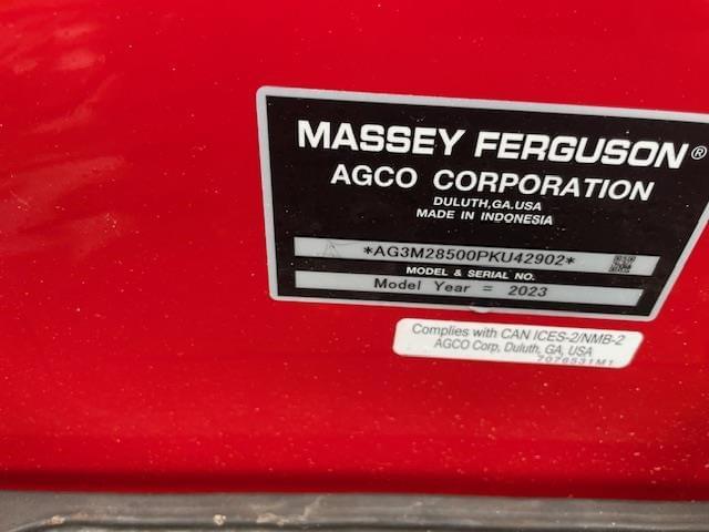 Image of Massey Ferguson 2850E equipment image 4