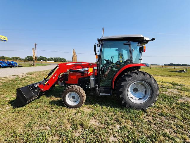 Image of Massey Ferguson 2850M equipment image 1