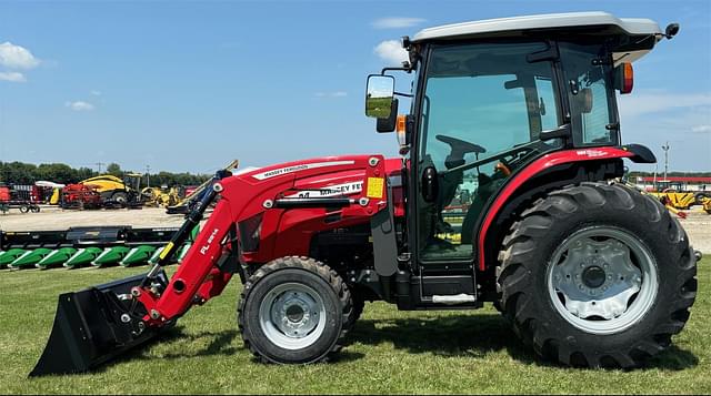 Image of Massey Ferguson 2850M equipment image 1