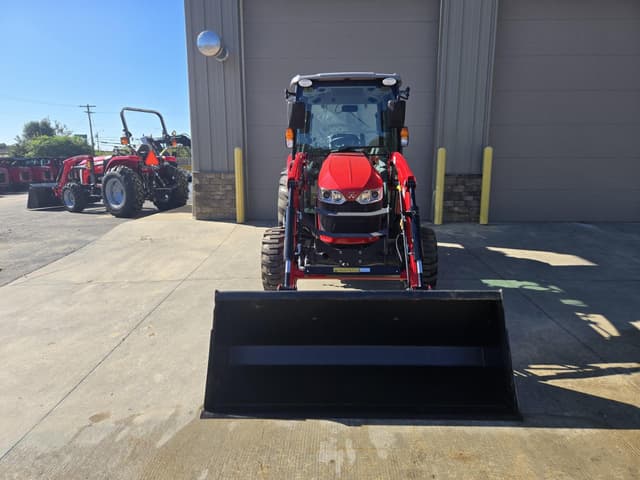 Image of Massey Ferguson 2855M equipment image 3