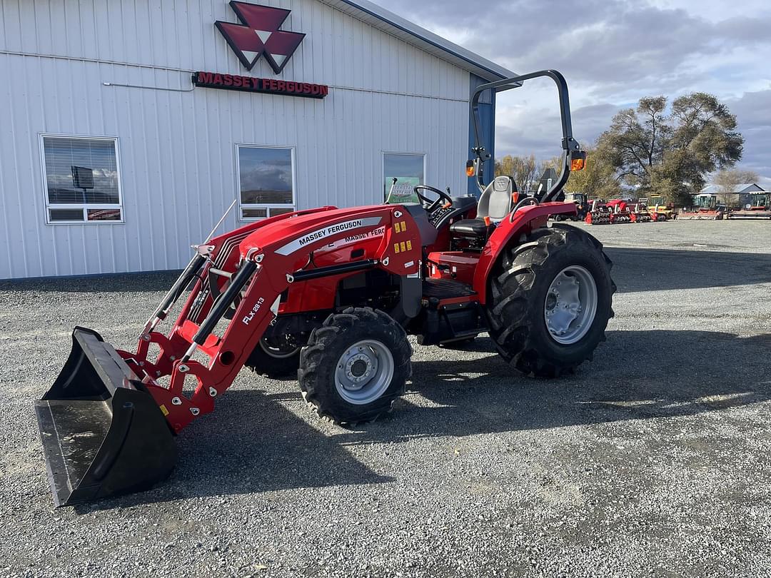 Image of Massey Ferguson 2860E Primary image