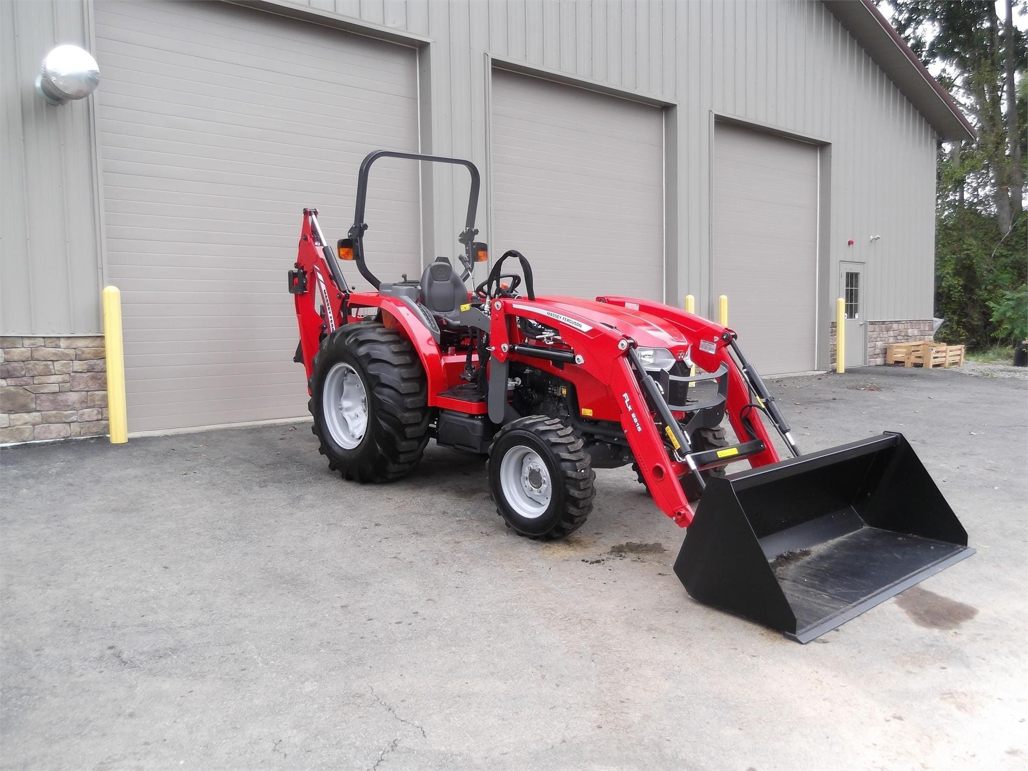 2024 Massey Ferguson 2860E Equipment Image0