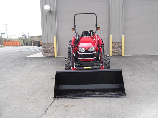 Image of Massey Ferguson 2860E equipment image 3