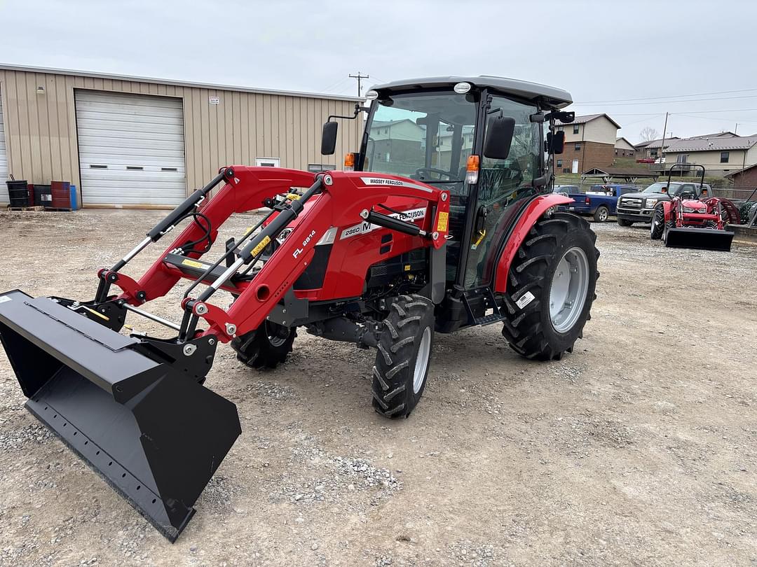 Image of Massey Ferguson 2860M Primary image