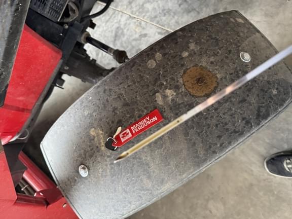 Image of Massey Ferguson 2860M equipment image 3