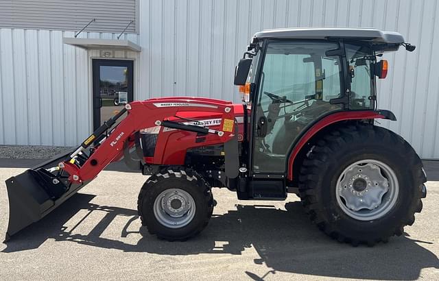 Image of Massey Ferguson 2860M equipment image 1