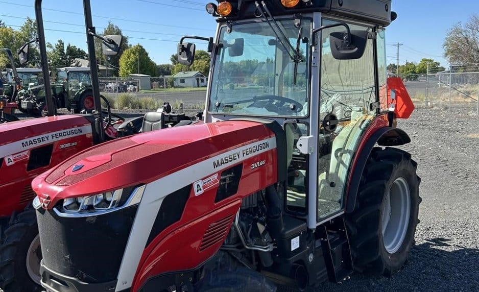 2024 Massey Ferguson 3VI.95 Equipment Image0