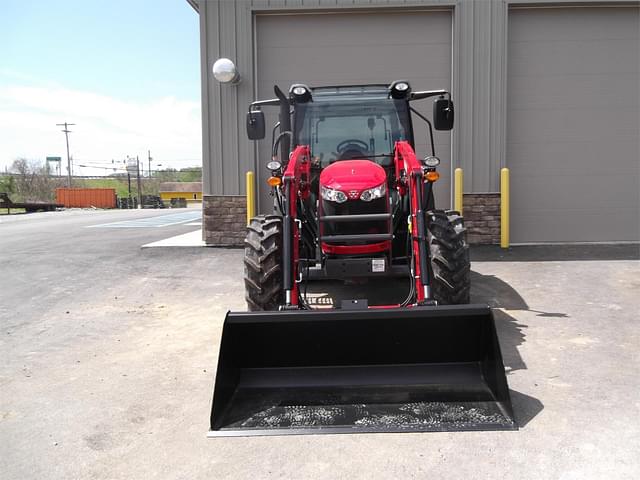 Image of Massey Ferguson 4707 equipment image 3