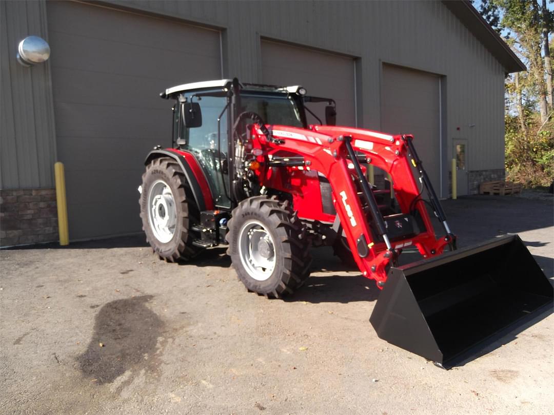 Image of Massey Ferguson 4710 Primary image