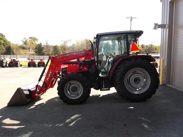 Image of Massey Ferguson 4710 equipment image 1