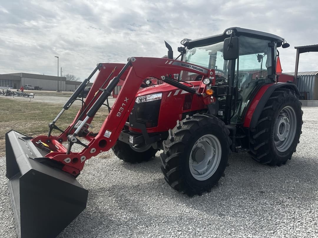 Image of Massey Ferguson 4710 Primary image