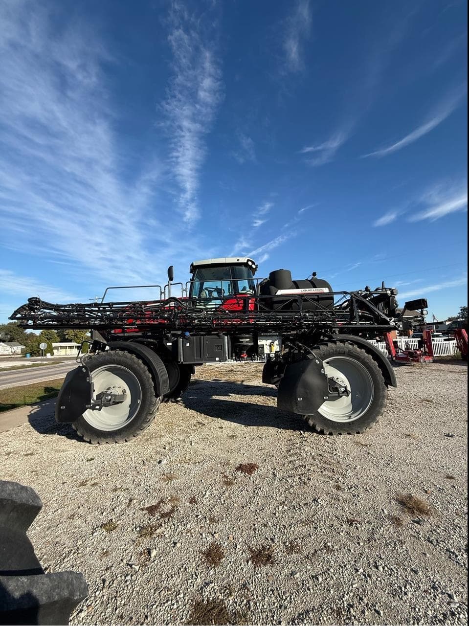 Image of Massey Ferguson 530R Primary image